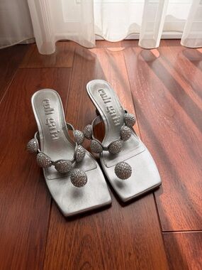 cult gaia Silver Crystal-Embellished Toe-Ring sandals